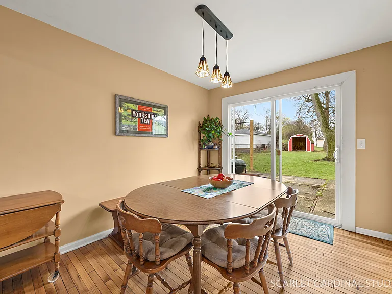 806 N Ellis Ave — Photo 4
