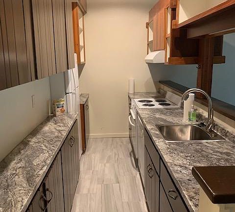 3rd image of 3865 S Lake Creek Dr #224