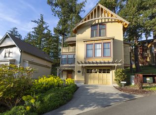 20 Captain Garthney Ln, Friday Harbor, WA 98250