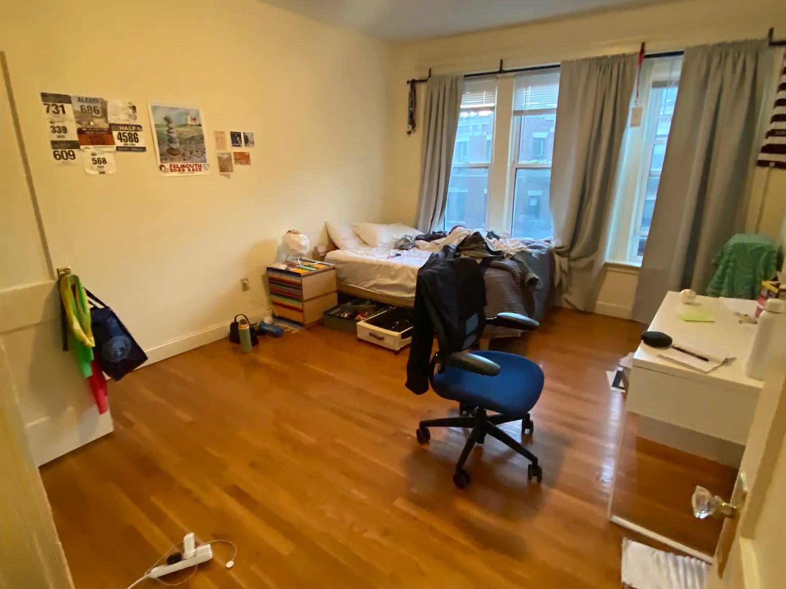 2 bed, 1200 sqft, $3,600 — Photo 4