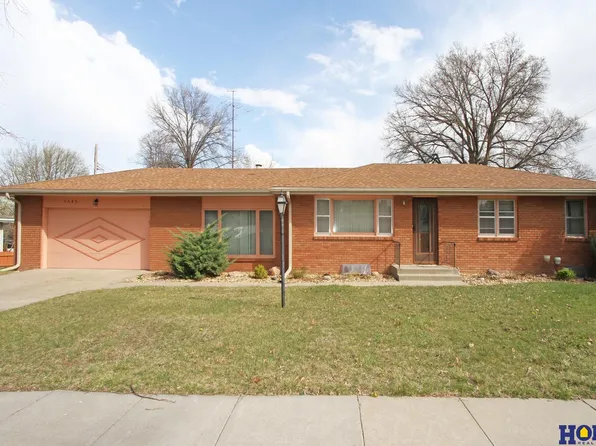5540 S St, Lincoln, NE 68504