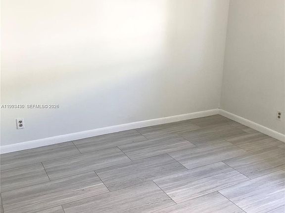 5th image of 4118 NW 88th Ave APT 207