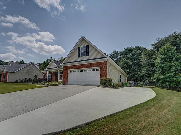 2nd image of 85 Green Valley Dr