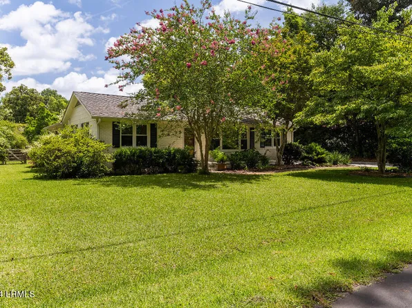 106 N Hermitage Rd, Beaufort, SC 29902