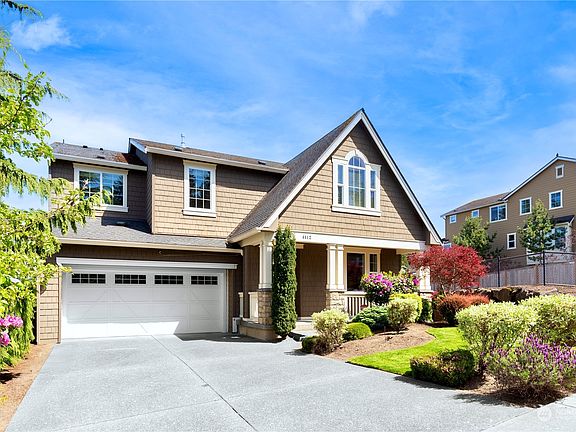 2nd image of 4412 158th Avenue SE