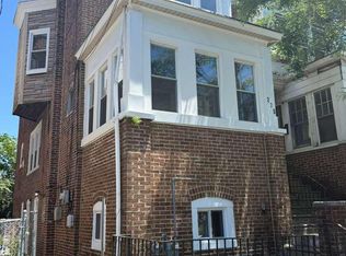 270 S 27th St, Camden, NJ 08105