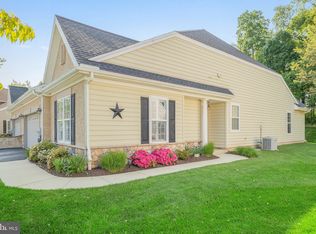 554 Hodgson Cir, West Grove, PA 19390