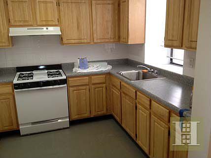 2nd image of 118 W 123rd St APT 31