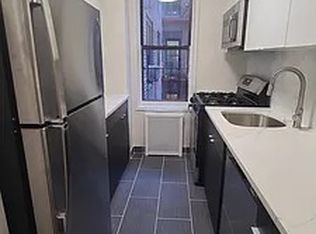 40-40 79th St #401, Elmhurst, NY 11373