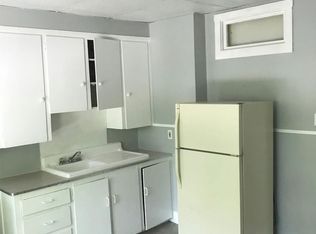 30 Drummond St APT 4, Auburn, ME 04210