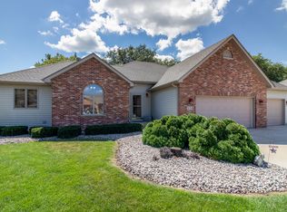 218 E Knights Rd, Sandwich, IL 60548