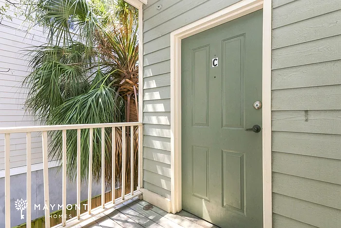2 bed, 2.5 bath, 900 sqft, $2,495 — Photo 1