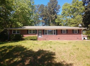 107 Pinecrest Cir, Dallas, GA 30132