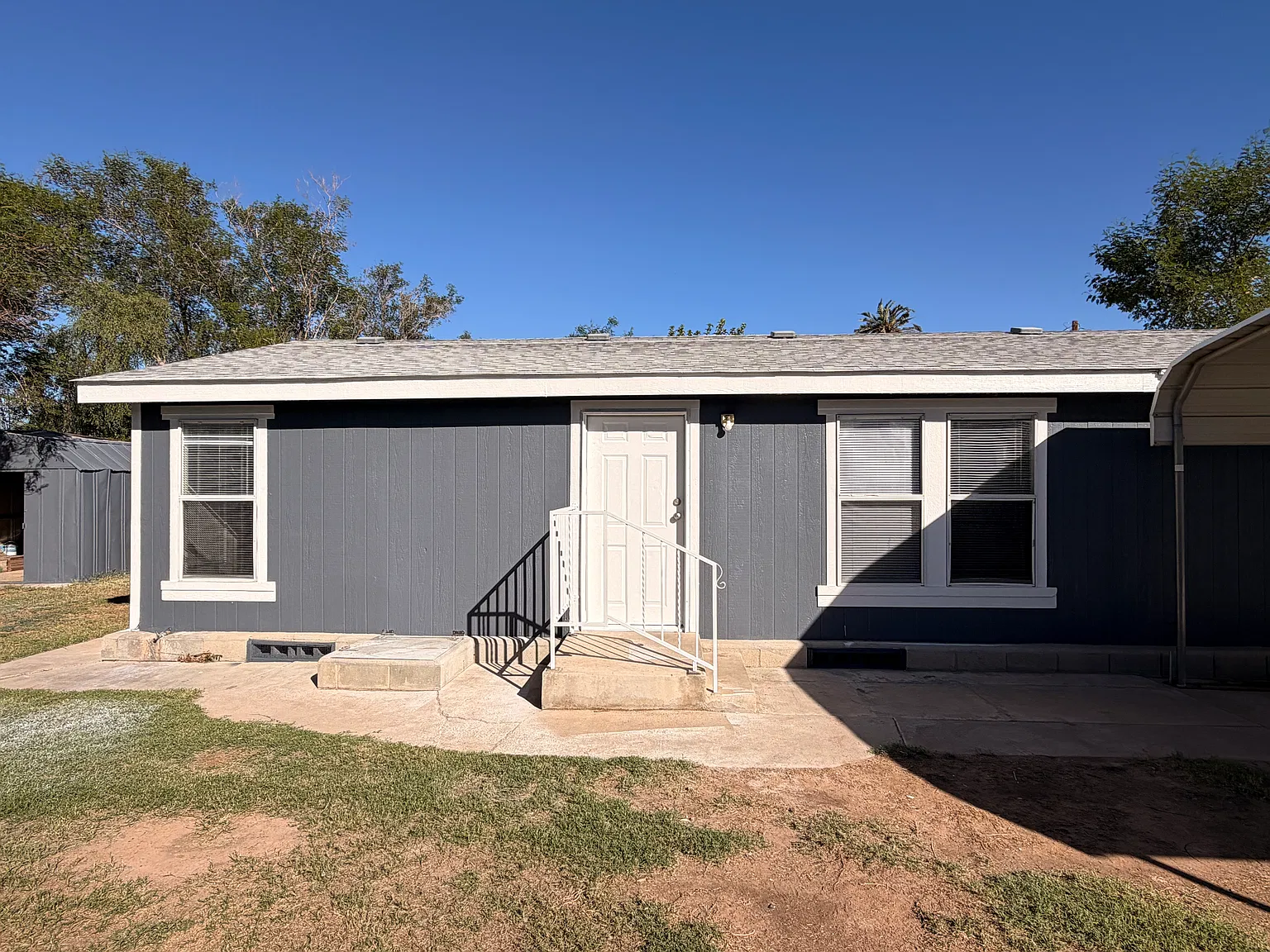 3 bed, 1200 sqft, $1,550 — Photo 3