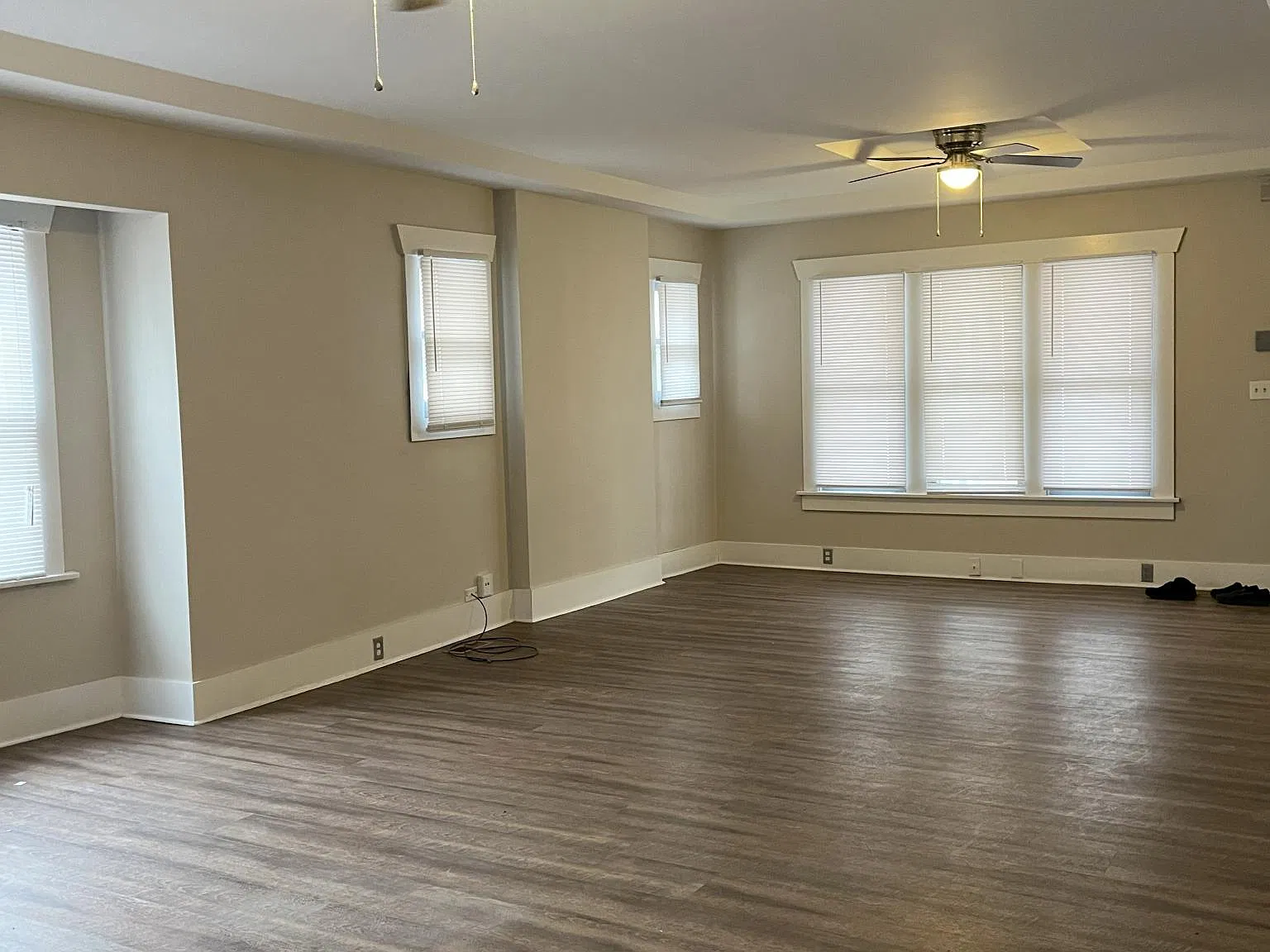 3 bed, 1.5 bath, 1250 sqft, $1,345 — Photo 3