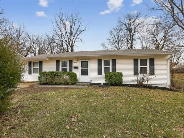 7815 E 51st St, Kansas City, MO 64129