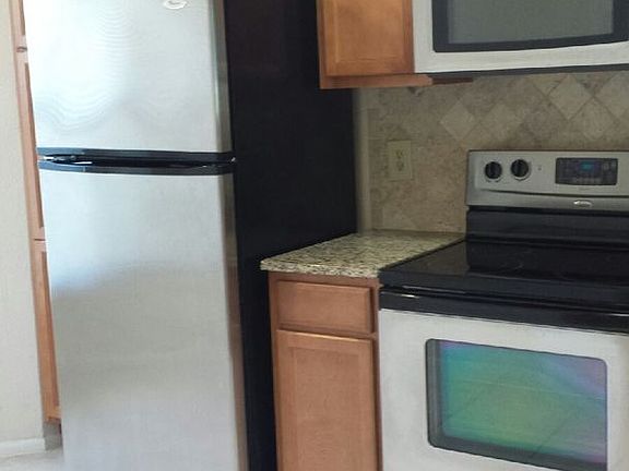 5th image of 7807 Sugar Brook Ct #7807