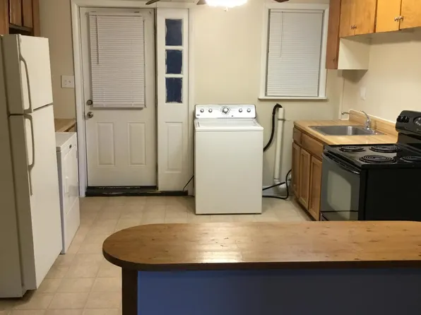 1528 Popland St, Baltimore, MD 21226