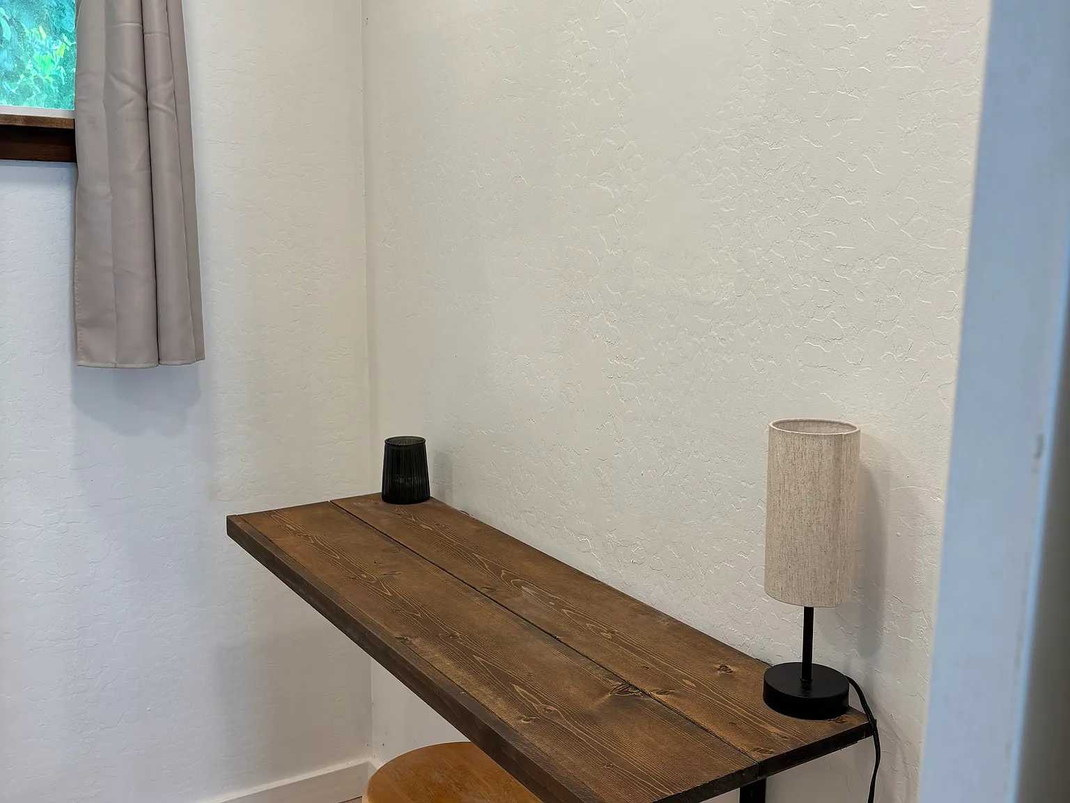 2 bed, 1.5 bath, 350 sqft, $1,090 — Photo 4