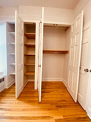 Rented by Metropolis Real Estate of Manhattan