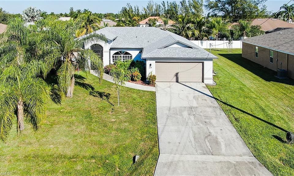 1st image of 2117 SW 40th Ter
