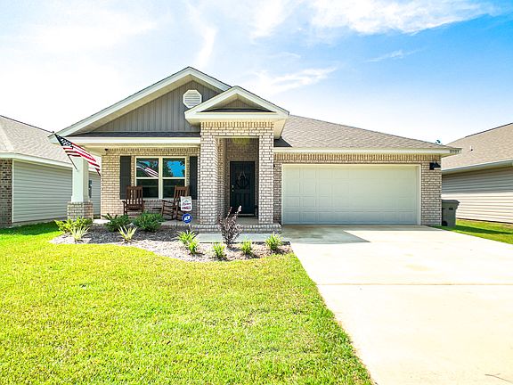 2nd image of 10505 Queens Gate Cir
