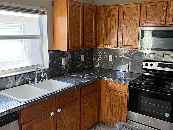 2nd image of 4146 Medbury Dr