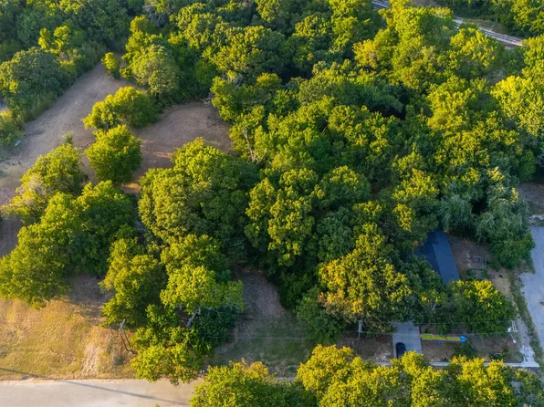 610 North St, Weatherford, TX 76086
