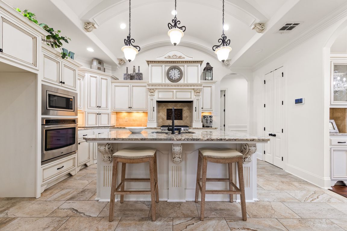 next background image