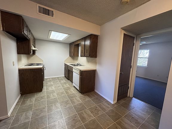 5th image of 301 Butler Ave #5