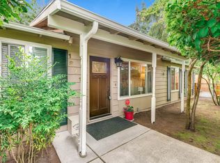 18715 Blue Ridge Dr, Lynnwood, WA 98037