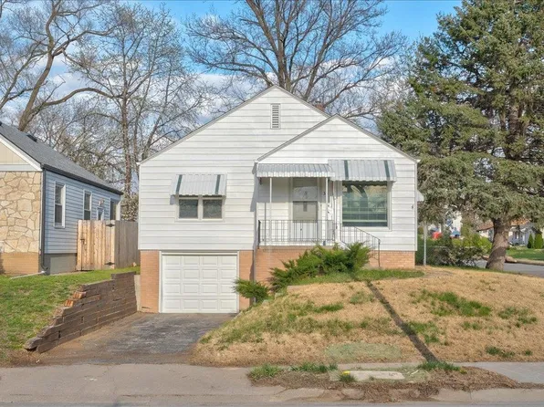 3023 S 60th St, Omaha, NE 68106