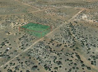 58680 N Vidrio Rd, Seligman, AZ 86337