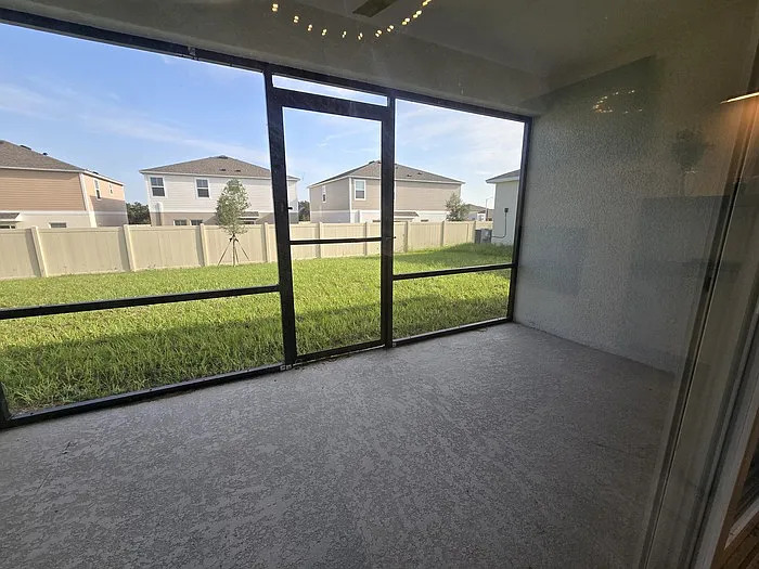 2441 Oakwood Ln — Photo 18
