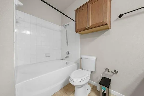 2255 Braeswood Park Dr #338 — Photo 12