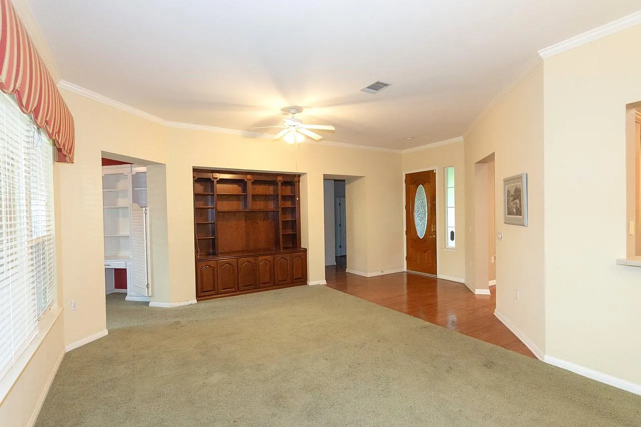2 bed, 2.0 bath, 600 sqft, $2,250 — Photo 4