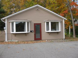 476 Maine Ave, Farmingdale, ME 04344