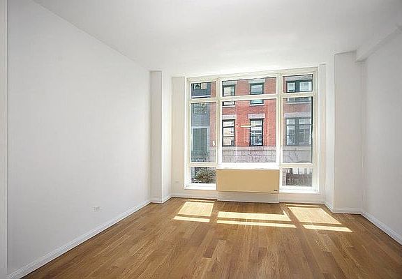 4th image of 55 Thompson St #305