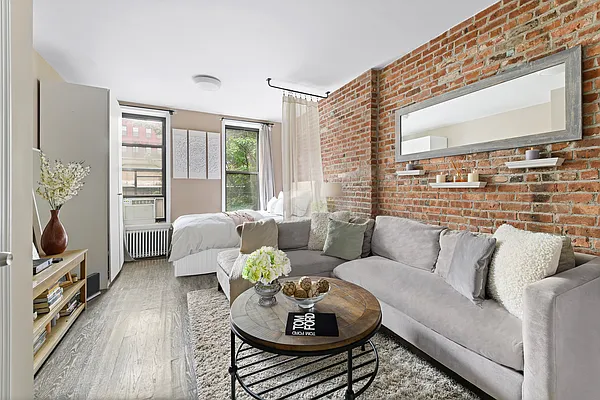 Sold by Keller Williams NYC | media 2