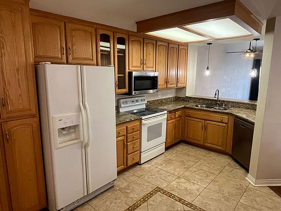 2nd image of 13891 Pinkard Way Unit 77