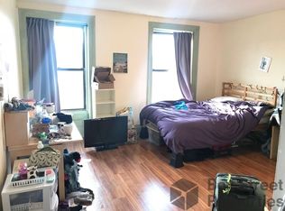 131 Waverly Ave APT 4, Brooklyn, NY 11205