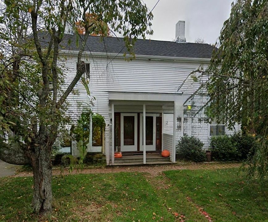 1st image of 477-479 Kenoza St
