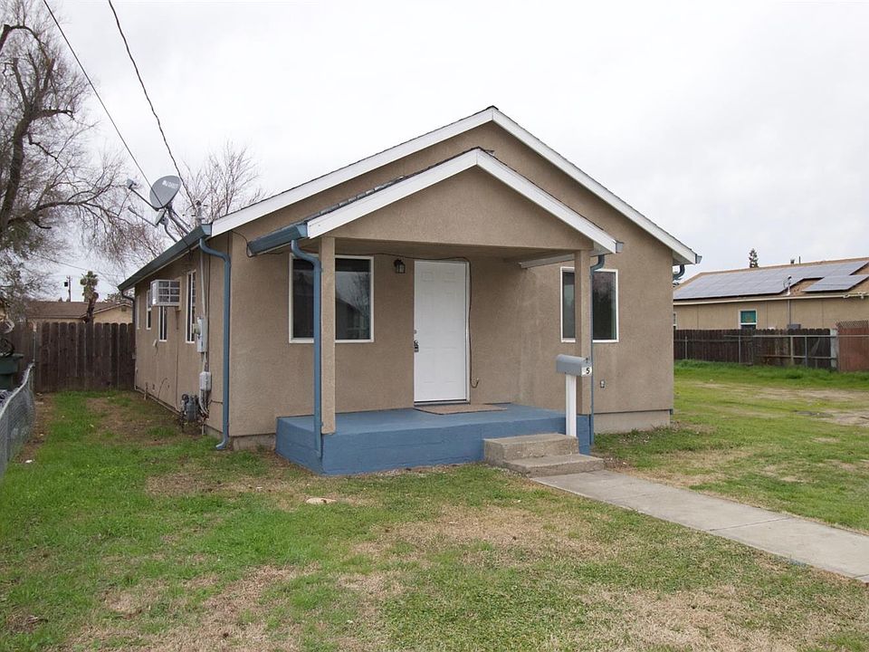 1st image of 251 Almond Ave