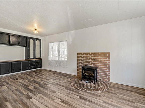 5th image of 1194 Freshwater Rd