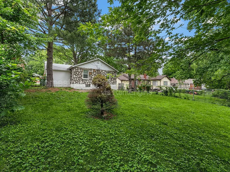8124 Titus Rd — Photo 25