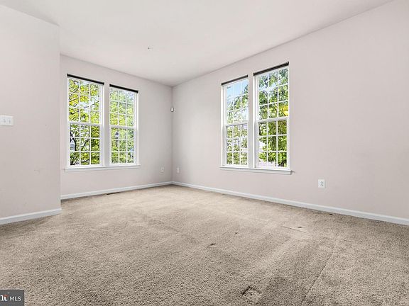4th image of 14913 Rockcastle St