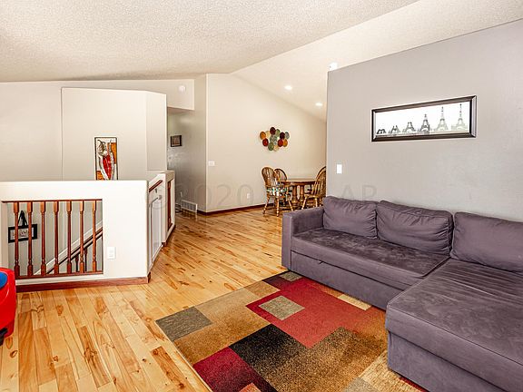 4th image of 3852 12th St W