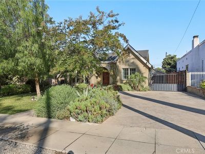 1437 Raymond Ave, Glendale, CA, 91201