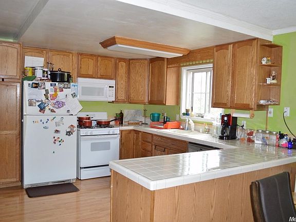 3rd image of 6704 Woodmore Oaks Dr