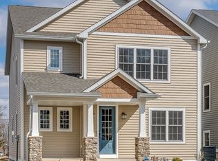1018 N Hill St, South Bend, IN